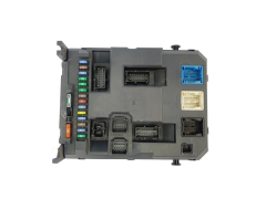 Calculateur BSIEV-X03-00 9664983280 PSA Valeo 34956 Calculateur BSIEV-X03-00 9664983280 PSA Valeo 34956