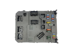 Calculateur BSI 9657999880 S118085120F PSA Siemens 34946