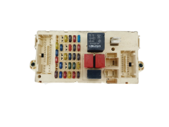 Boîtier Fusibles Fiat 46758961 46812234 NPL 34781