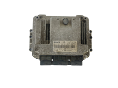 Calculateur 0281011646 8200391966 8200460391 Renault Bosch