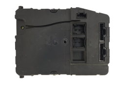 Calculateur UCH N2 8200780018 U118400150J Renault Siemens 1344 Calculateur UCH N2 8200780018 U118400150J Renault Siemens 1344
