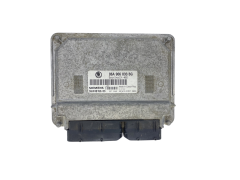 Calculateur 06A906033BG 5WP40156 03 Skoda Siemens