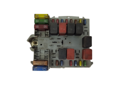 Boîtier Fusibles Fiat 46846109 57657 0046846109057657 Boîtier Fusibles Fiat 46846109 57657 0046846109057657
