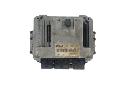 Calculateur 0281011549 8200310863 8200370779 Renault Bosch 45380
