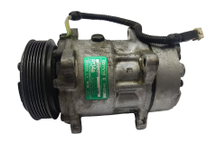 Compresseur De Climatisation Citroen Peugeot SD7V16 1106F 6453FE Sanden 7113 Compresseur De Climatisation Citroen Peugeot SD7V16 1106F 6453FE Sanden 7113