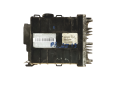 Calculateur 443907403G 0280000739 VW Seat Bosch 24984