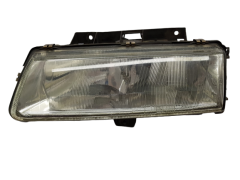 Phare Gauche Citroen Xantia 95667947 Valeo 4842 Phare Gauche Citroen Xantia 95667947 Valeo 4842