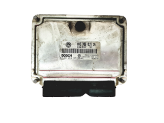 Calculateur 045906019CA 0281012195 VW Bosch 25282