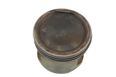 Piston Moteur 1007.1.3 2.0 T F4R765 Renault Laguna 2 Piston Moteur 1007.1.3 2.0 T F4R765 Renault Laguna 2