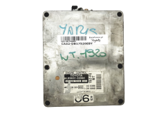 Calculateur 89661-52060 211000-7210 Toyota Fujitsu 17526