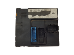 Calculateur Audi 4E0907289 5DK008432-05 Hella