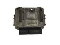 Calculateur 51806561 0281012883 4E34A3BEM Alfa Romeo Bosch