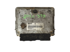 Calculateur Fiat 55182953 0281010337 Bosch 26725