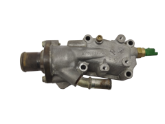 Boitier Thermostat D'eau moteur 1336W3 9646977280 1.4 1.6 Citroen Peugeot
