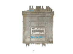 Calculateur 0281010077 8200059885 7700111552 Renault Bosch