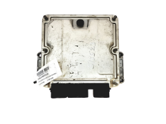 Calculateur 9647474480 0281010886 9640938180 PSA Bosch