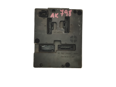 Calculateur BSI 7703297930 S108502400B Renault Siemens 22750