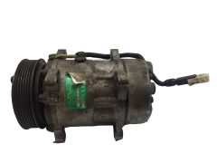 Compresseur De Climatisation Citroen Peugeot SD7V16 1106F 6453TJ Sanden 7116 Compresseur De Climatisation Citroen Peugeot SD7V16 1106F 6453TJ Sanden 7116