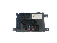 Boîtier Fusibles Fiat 00517986150 28106881 Delphi 40064