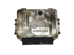 Calculateur Ecu Renault 0281013363 8200635663 Bosch 19891