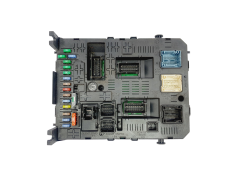 Calculateur BSI04EVK05-00 9666895780 PSA Siemens Calculateur BSI04EVK05-00 9666895780 PSA Siemens