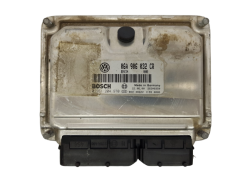 Calculateur Seat 06A906032CR 0261204970 Bosch 23341 Calculateur Seat 06A906032CR 0261204970 Bosch 23341