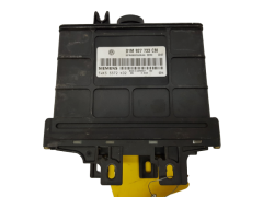 Calculateur VW 01M927733CM 5WK33372 Siemens Calculateur VW 01M927733CM 5WK33372 Siemens