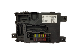Calculateur 13382214 PY 28312474 401154265 Opel GM Calculateur 13382214 PY 28312474 401154265 Opel GM