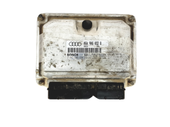 Calculateur 0261206438 06A906032R Audi Bosch 