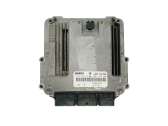 Calculateur 0281012997 8200462452 8200774670 Renault  Bosch 