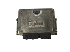 Calculateur 55198058 0281011553 19247EAA Fiat Bosch 16677