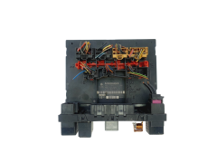 Calculateur Moduł VW 3C8937049D F005V00744 Bosch 35067 Calculateur Moduł VW 3C8937049D F005V00744 Bosch 35067