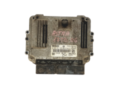 Calculateur Opel 0281011943 55556829 8973785712 Bosch 25831