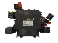 Boîtier Fusibles Ford YS6T14K150AB 65GF700-02 Siemens 19860