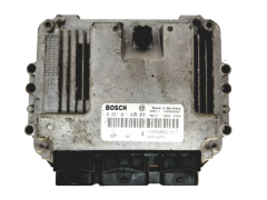 Calculateur 0281011890 8200091517 8200402578 Renault Bosch 19875 Calculateur 0281011890 8200091517 8200402578 Renault Bosch 19875