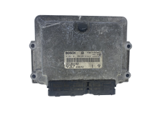 Calculateur Alfa Romeo 55198492 0281011488 49EAV Bosch 49984