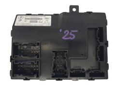 Calculateur Moduł Ford 8V51-15K600-CJ F005V01086 Bosch 19180
