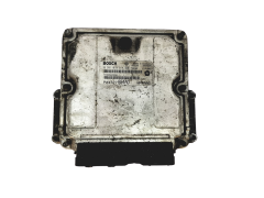 Calculateur P04727664AD 0281010814 Chrysler Bosch 28272