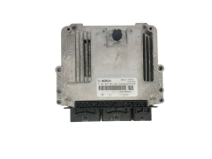 Calculateur 237106468R 0281034051 237109963R Renault Bosch 