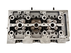 La Culasse VWAG 04B103403H 1.4 TDI CUS 2