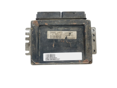 Calculateur S110138000B 8200059086 8200044437 Renault Siemens 38880