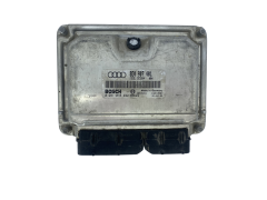 Calculateur 8E0907401 0281010492 Audi Bosch 51828
