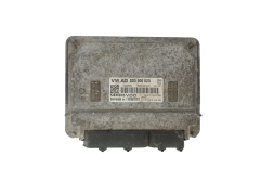 Calculateur 03D906023 5WP40806 04  VW SEAT SKODA Siemens 46631