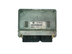 Calculateur 03E906033 5WP40163 03 VW Siemens 32612