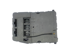 Calculateur Renault UCH X84 N2 8200309692 S118400210L Siemens 35099