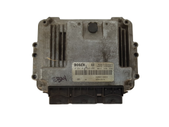 Calculateur 0281011549 8200310863 8200370779 Renault Bosch 16153
