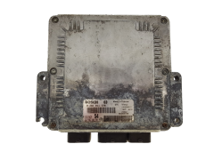 Calculateur 9659520280 0281011779 9640938180 PSA Bosch 1018