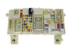 Boîtier Fusibles 97RA-000001 97RA-012108 A-002108 7M5T-14A073-JG Ford 190