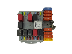 Boîtier Fusibles Fiat 51738102 0051738102057657