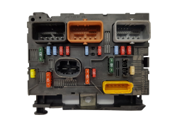 Calculateur BSM-L11-00 9664055780 PSA Delphi